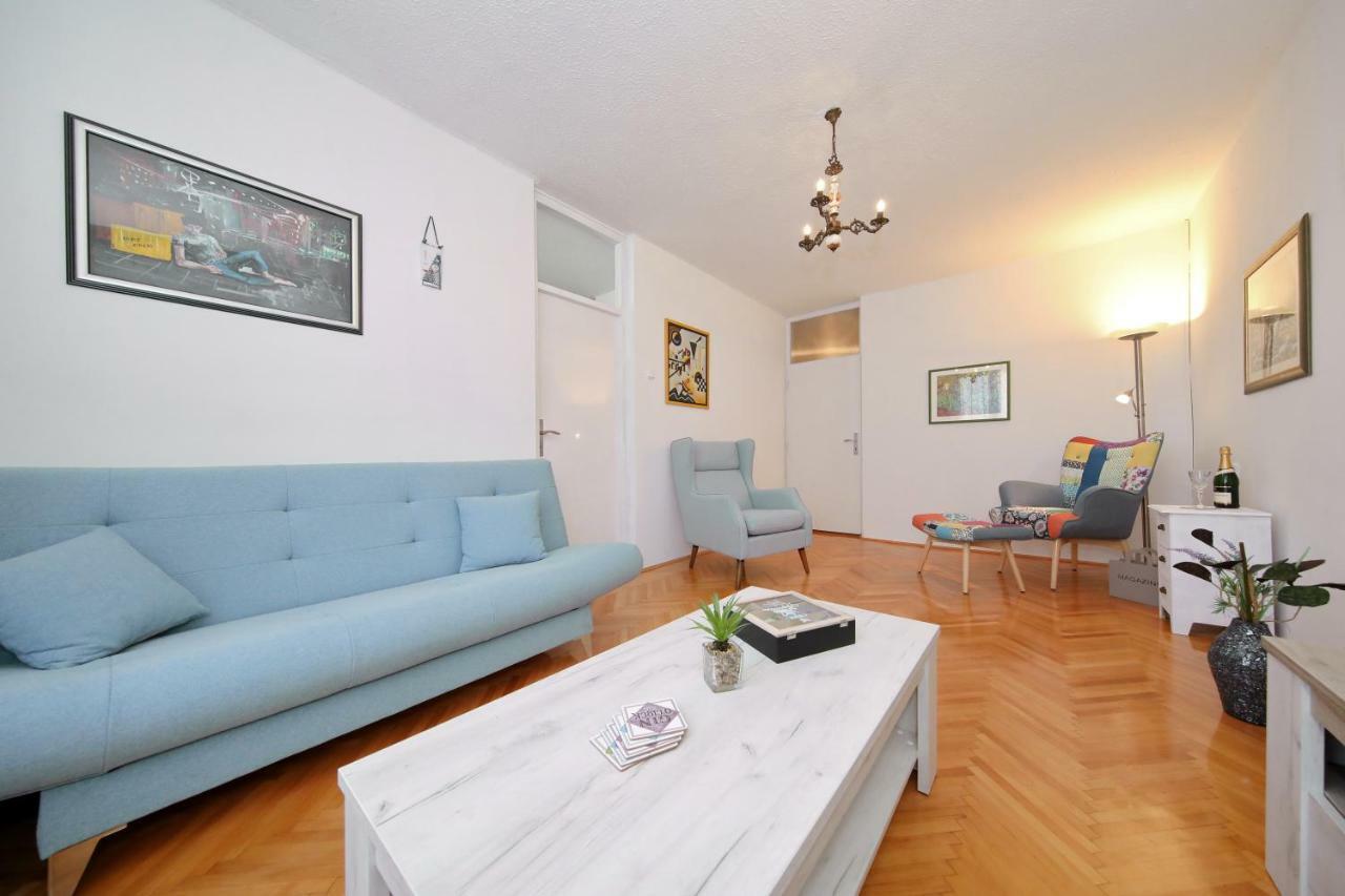 Apartman Lana In City Centre With Garage Zadar Exterior photo